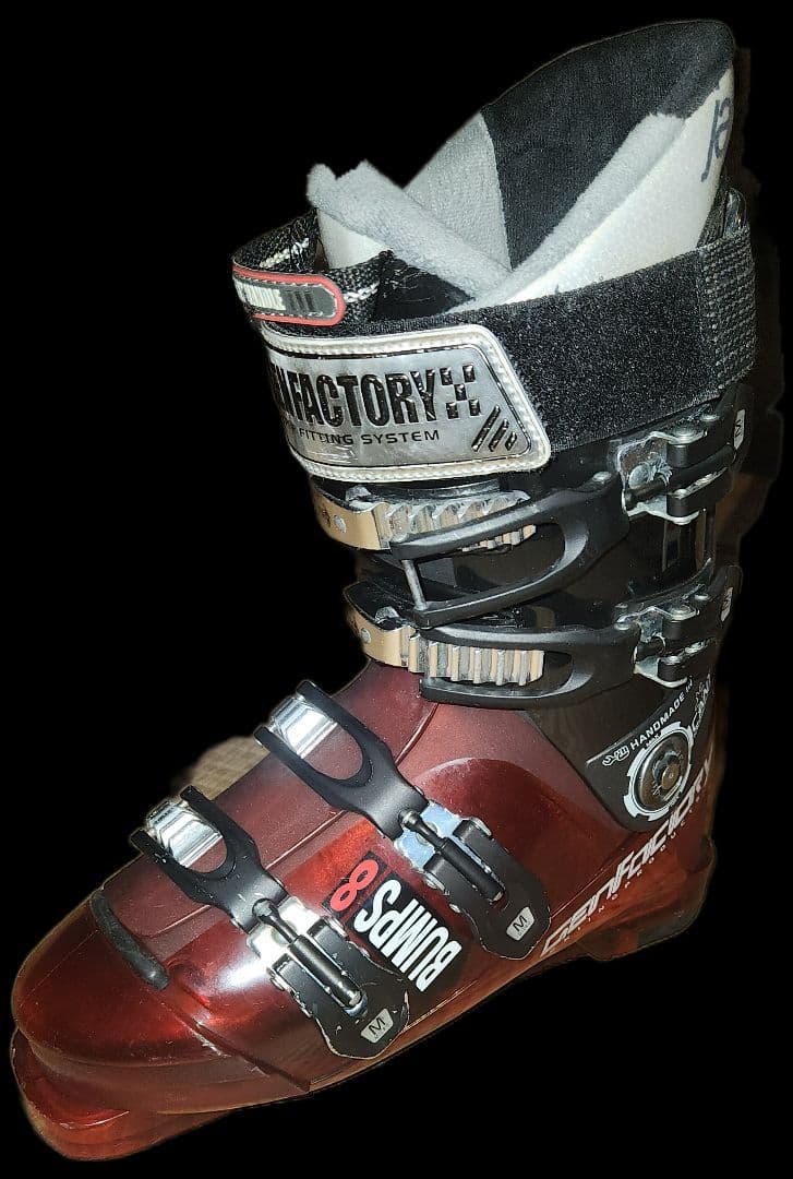 GEN FACTORY　ゲンファクトリー　バンプス8　BUMPS8　スキーブーツ