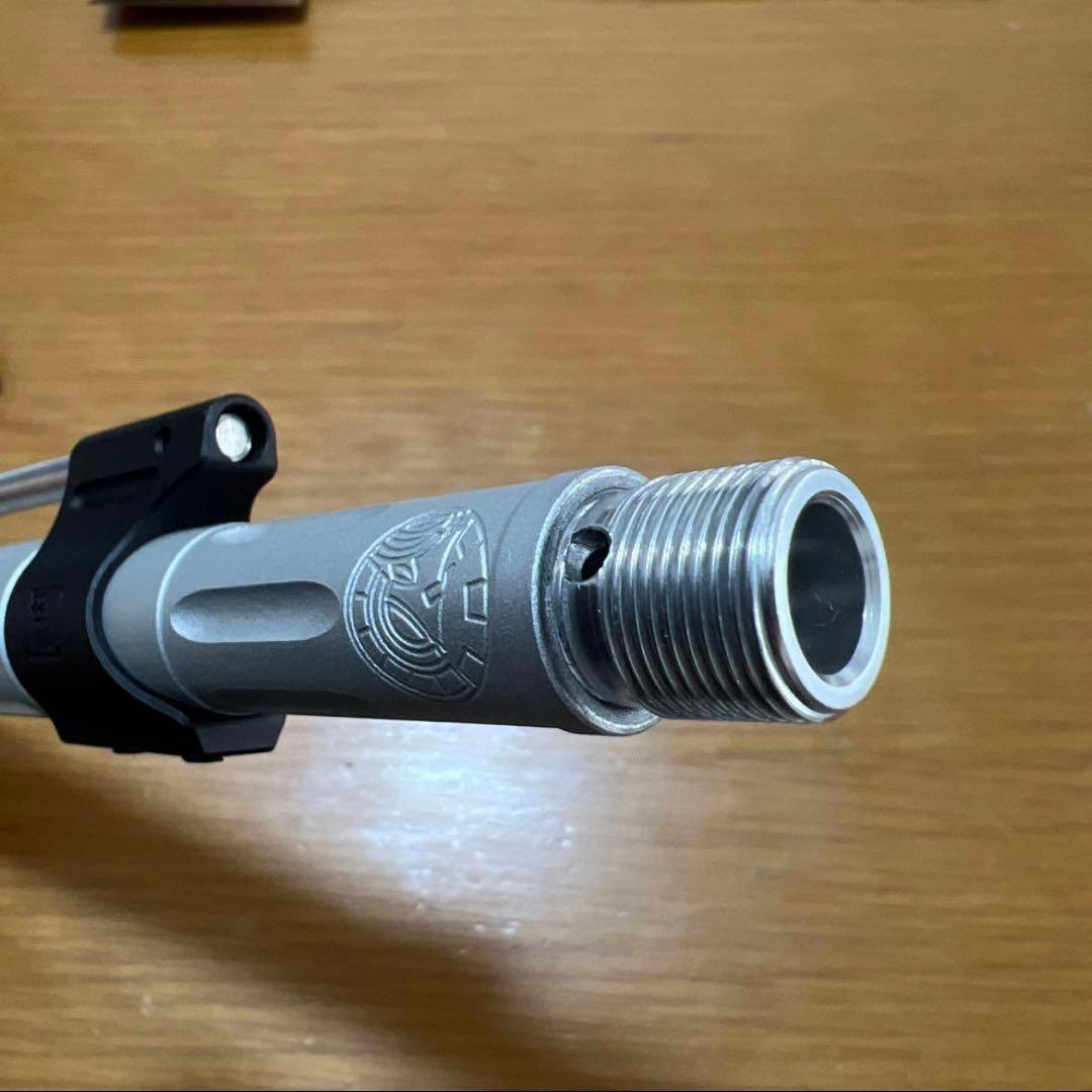 IRON AIRSOFT　BADタイプ 10.5インチ アウターバレル　ポン付け