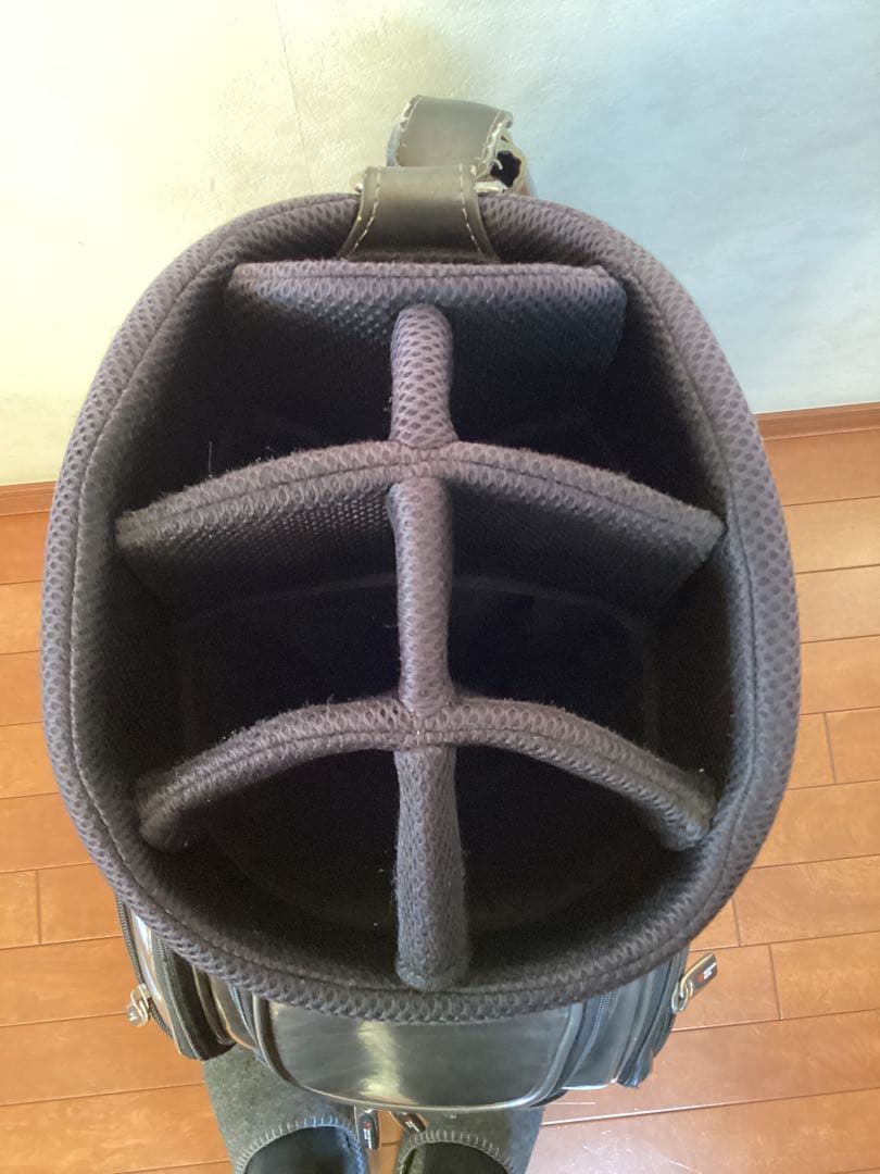 MASTER BUNNY EDITION キャディバッグ シルバー