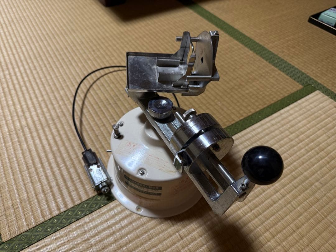 遠心鋳造機　ブレーキ付き