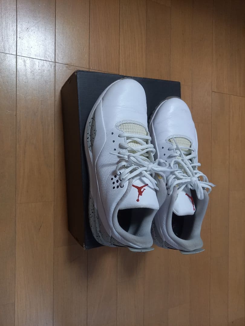 Jordan ホワイト スニーカー