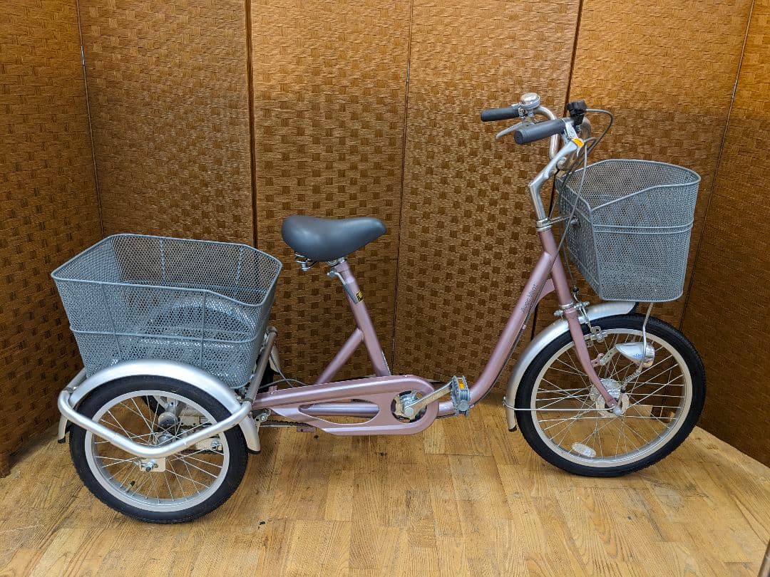 U028 三輪　自転車　スイング機能付き　Avec Vent