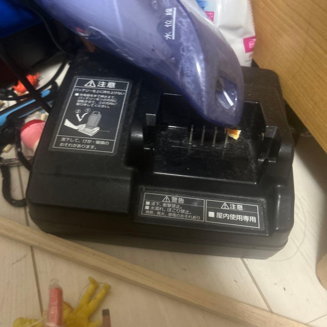 電動自転車用充電器