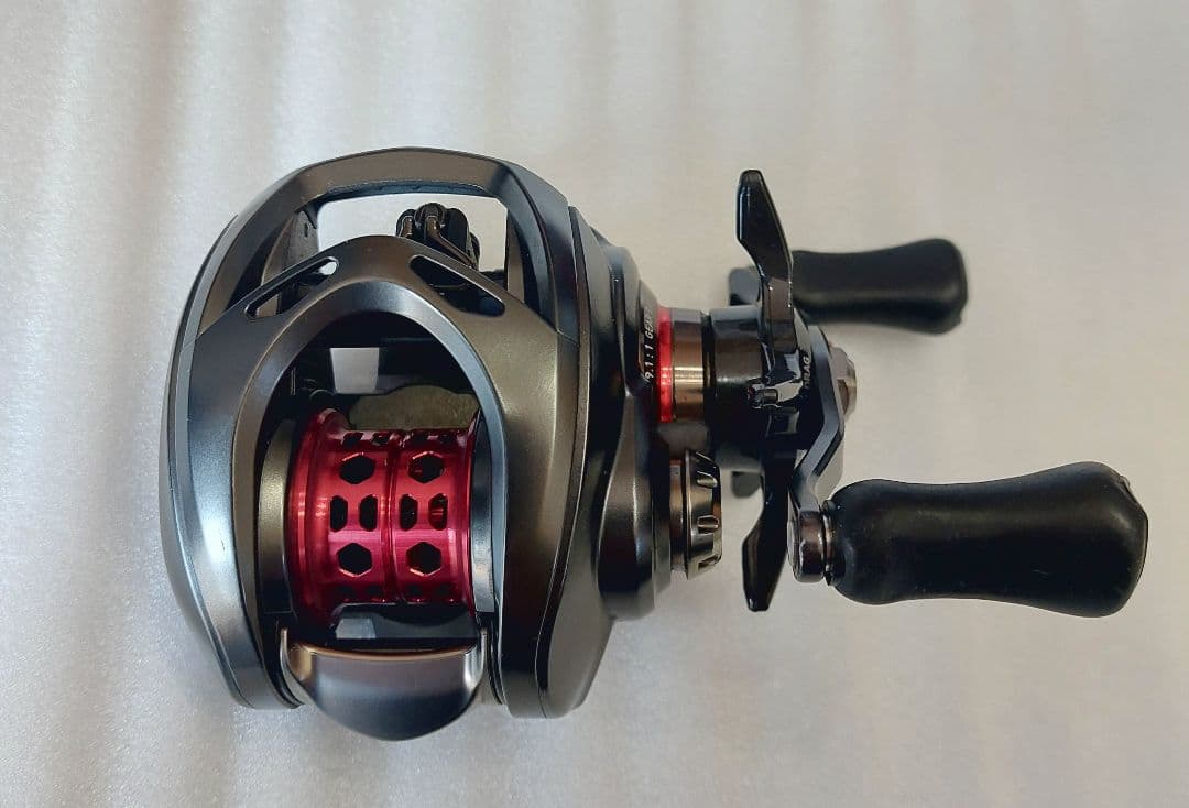 【美品】ダイワ　スティーズAIR TW 500XXH　右巻き