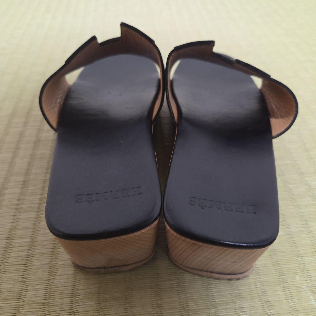 未使用近 エルメス ケブラール サンダル Hロゴ サイズ35 レザー 黒