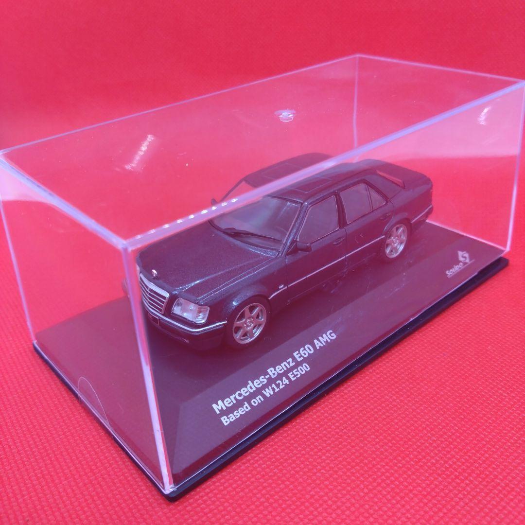 1/43 メルセデス・ベンツ　E60 AMG. W124 E500 SOLIDO