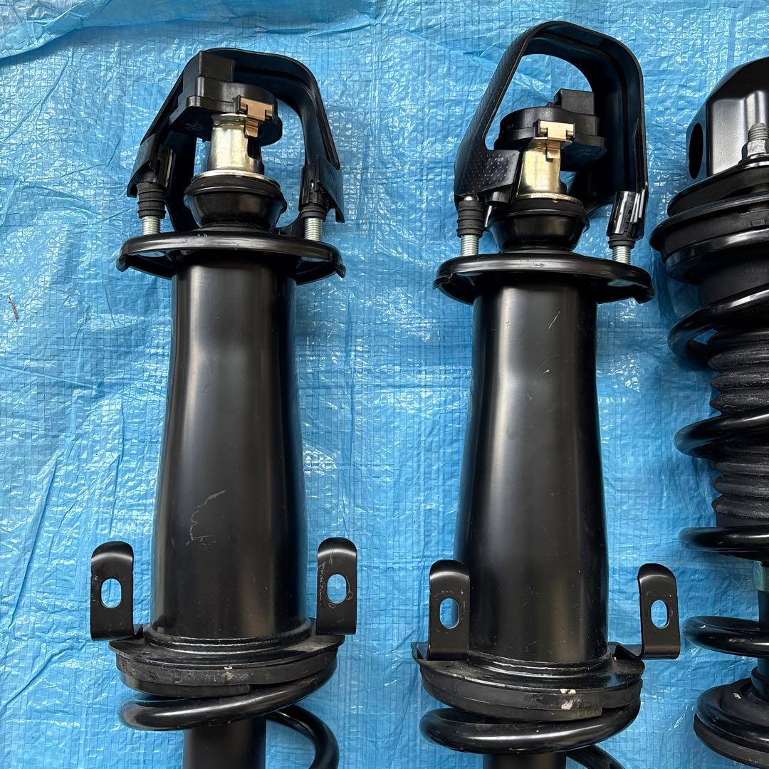 クラウンアスリート　ハイブリット210 純正サスペンション　一台分