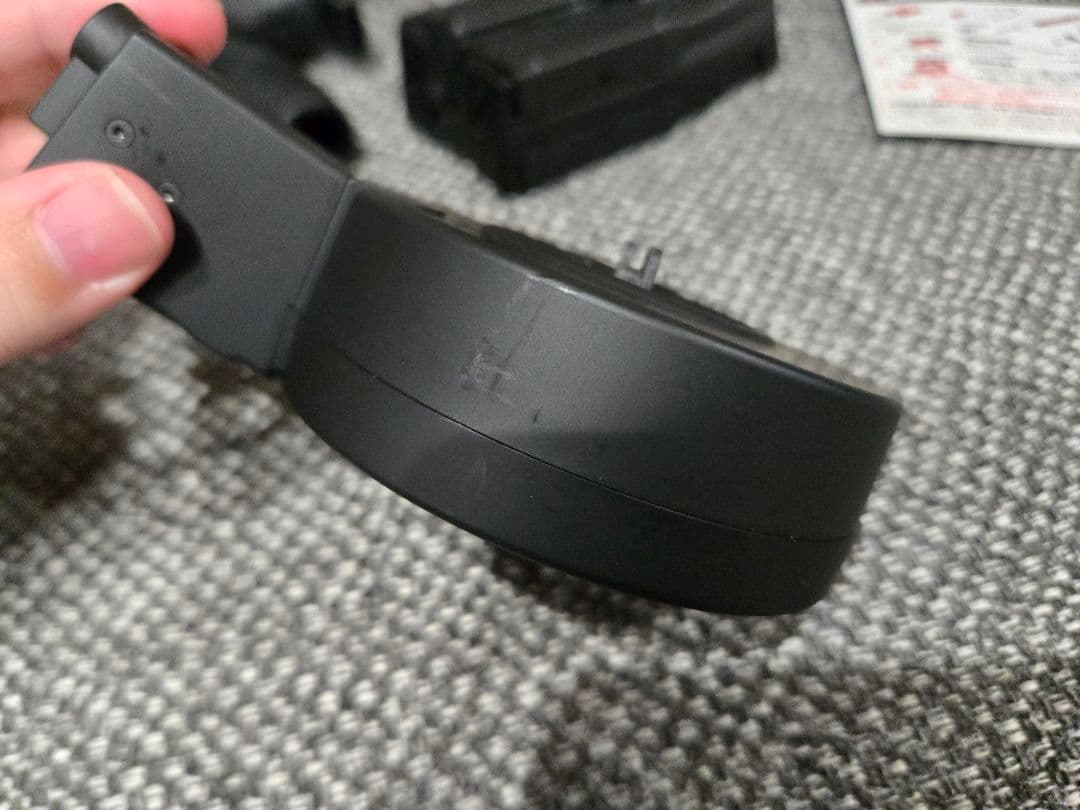 【最終値下げ】東京マルイ MP5K HC 電動ガン ドラムマガジン+バッテリー