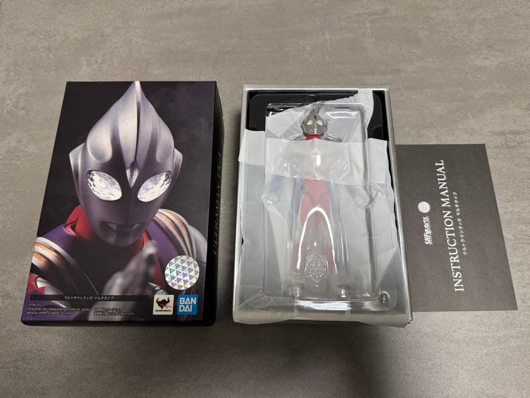 S.H.Figuarts (真骨彫製法) ウルトラマンティガ