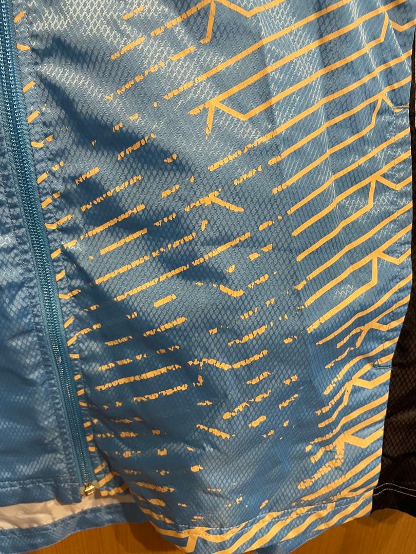 ジュビロ磐田ウインドブレーカーセットアップ上下XOサイズ