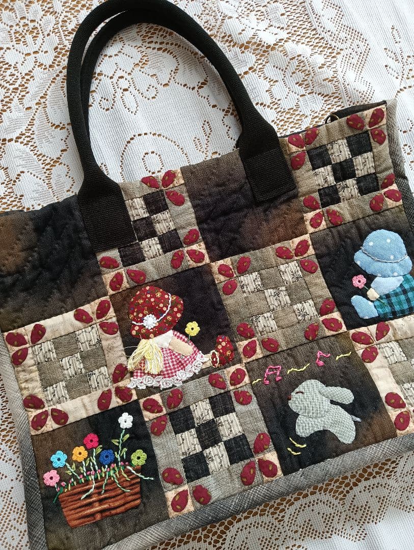 スーちゃん ぐるりとマチの大きなバッグ