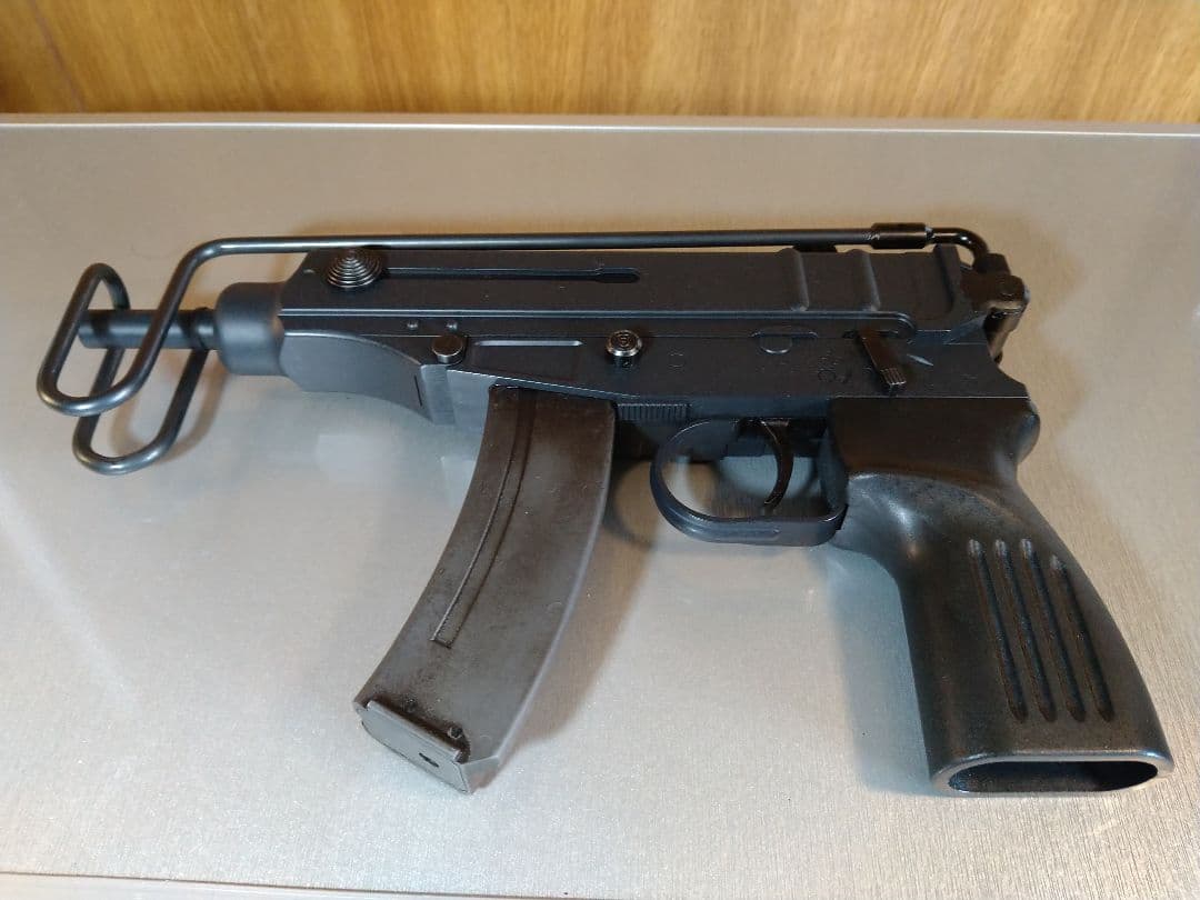 実用美品！マルゼン　スコーピオンVz61　セミ・フルオートブローバックガスガン！