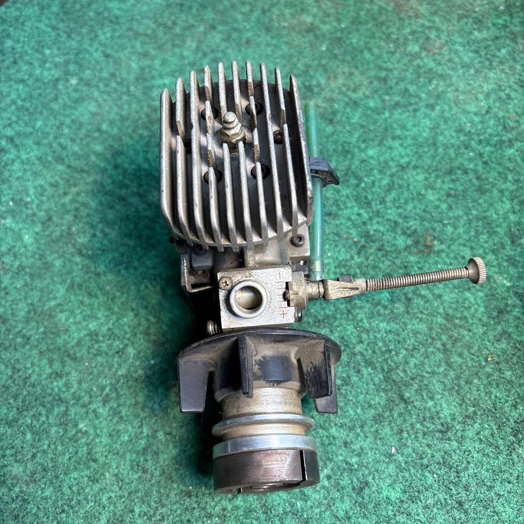 ENYA 49X ラジコンヘリコプター用エンジン