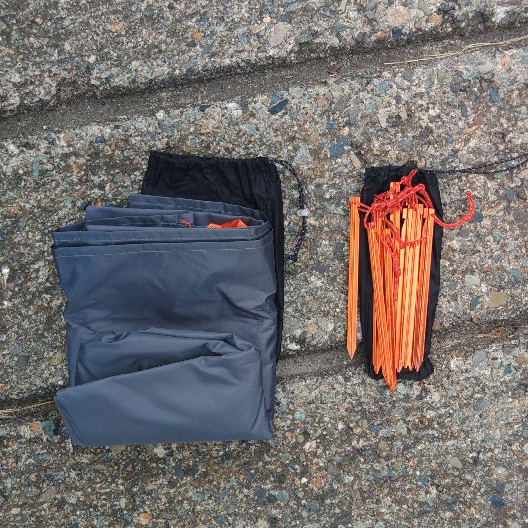 MOBI GARDEN　LIGHT KNIGHT2 テント