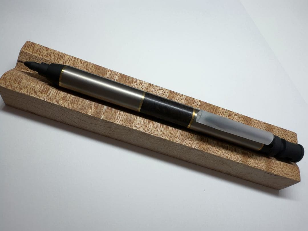 新品未使用　こぶた工房　チタン　アフブラ瘤杢　木軸ペン　シャーペン