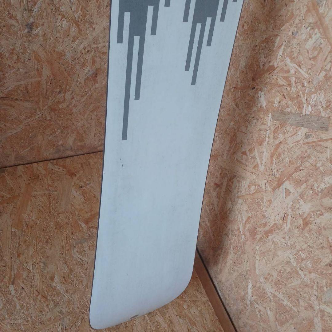 burton スノーボード グラフィックデザイン