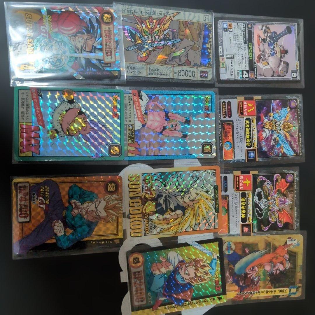 ドラゴンボール、ガンダムなどカードまとめ売り