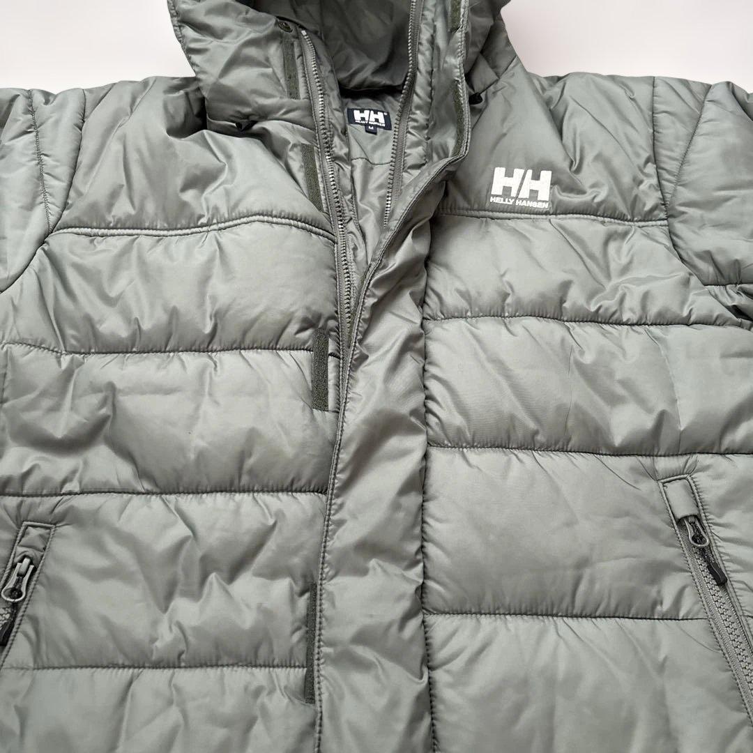HELLY HANSEN アウター　ダウン　Mサイズ
