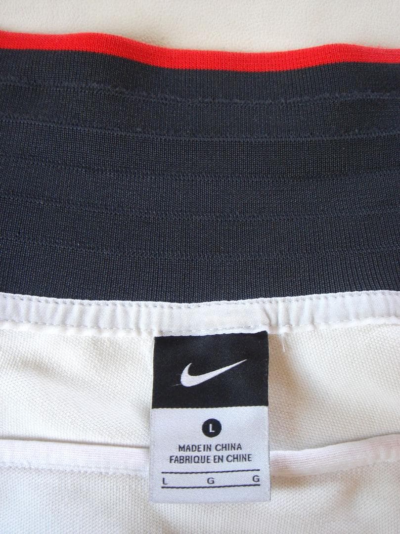 マンチェスターユナイテッド NIKE トラックジャケット