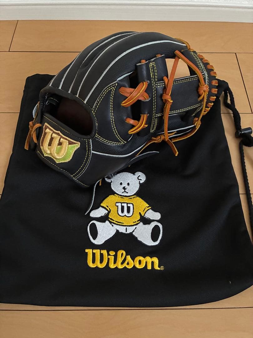 軟式用グラブ WILSON STAFF DUAL 内野手用 87型 小指二本入れ