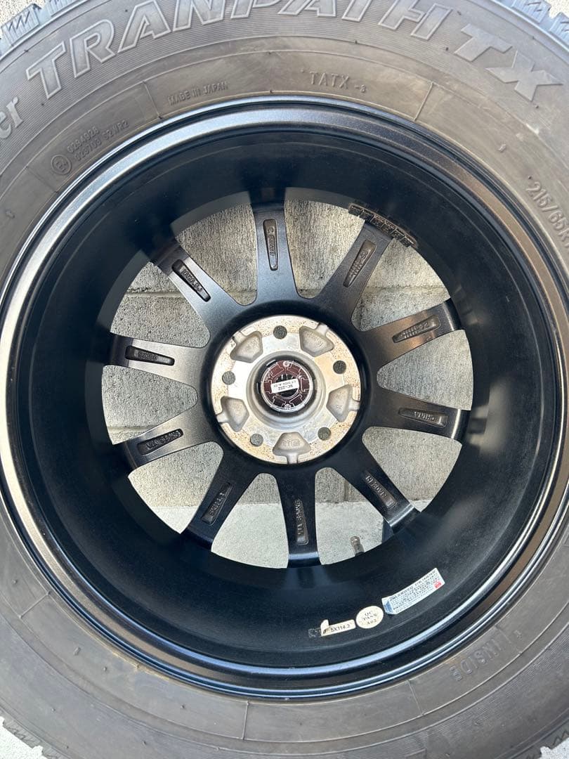 【美品！送料込み！値下げ交渉可】23年製　スタッドレスタイヤホイール4本セット