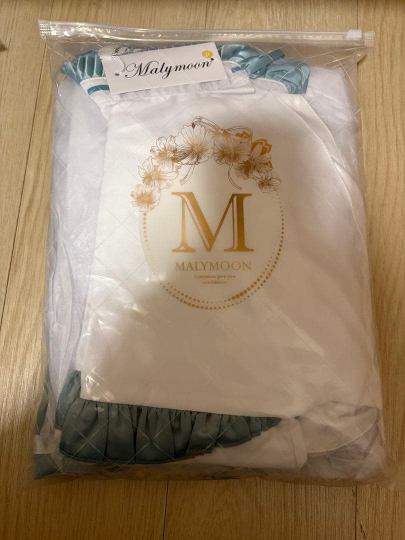 フリル巫女キャットセットアップ　マリームーン