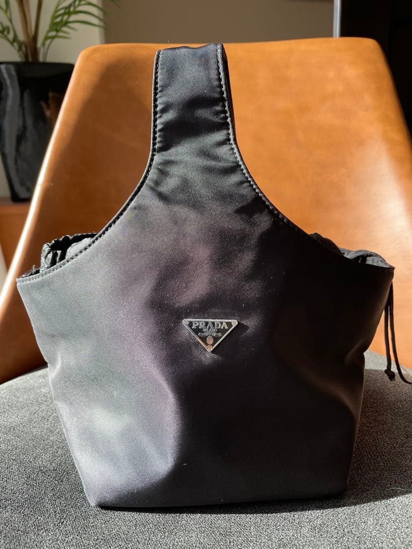 PRADA プラダ　　ノベルティ ハンドバッグ ポーチ ブラック