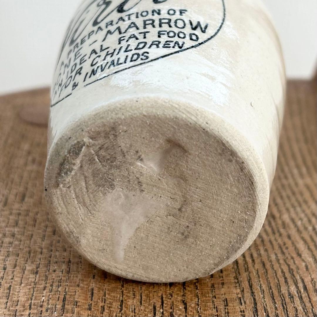 ラスト！レア！Virol◆イギリスアンティークボトルMサイズ◆手に骨 骨握り