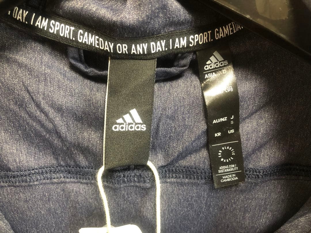 adidasフード付き デニム風トラックジャージ上下セット トレーニングウェア