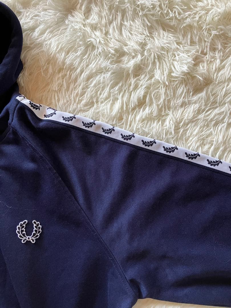 フレッドペリー　ジャージ　トラックジャケット　ネイビー　Mサイズ