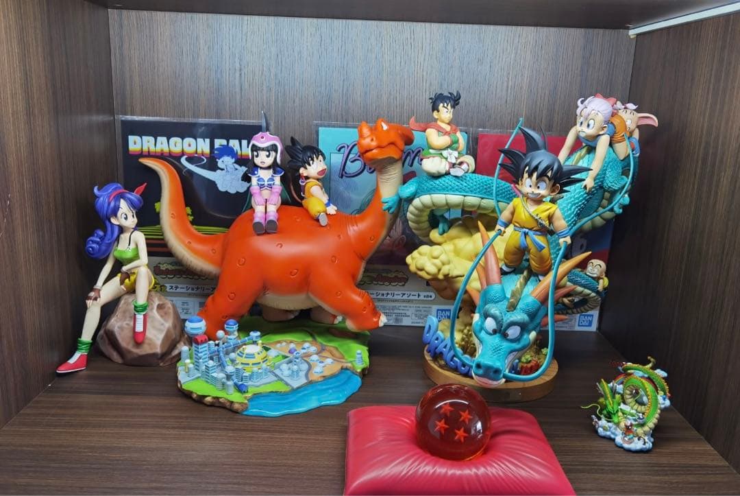 ドラゴンボール 孫悟空 神龍 ブルマ フィギュア ガレージキット