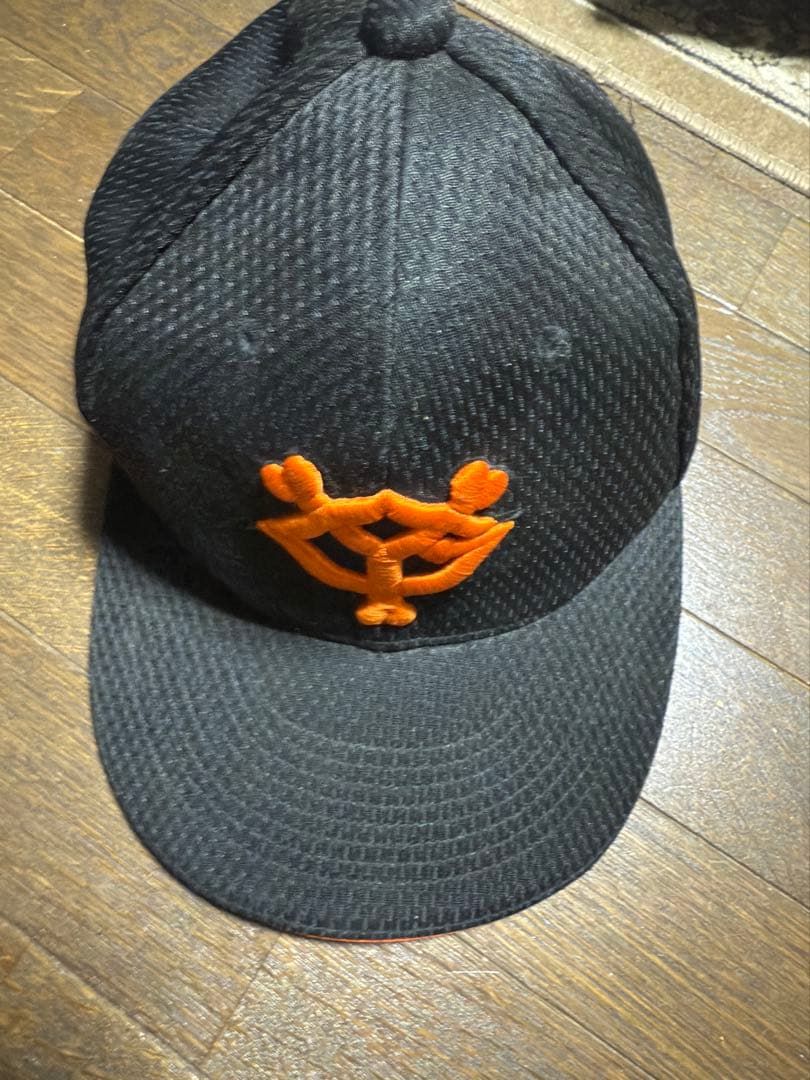 NPB 読売ジャイアンツ　巨人キャップ adidas