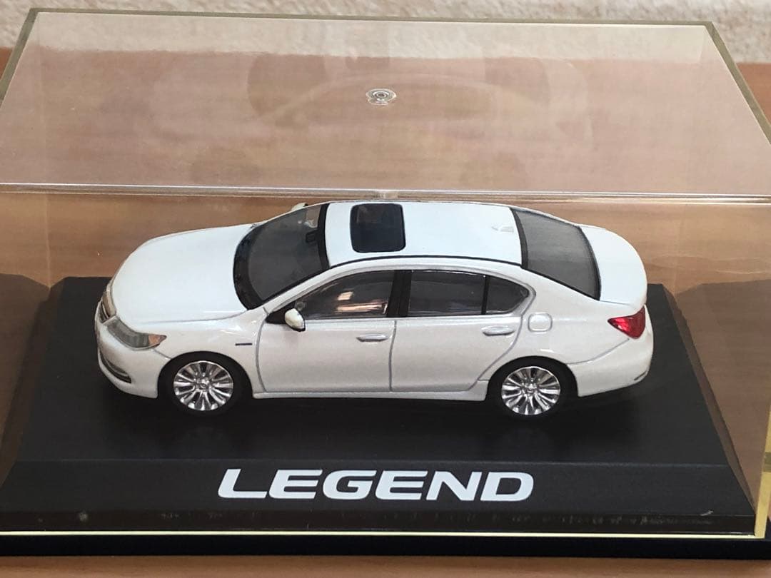 ホンダ LEGEND カラーサンプル ミニカー　1/43