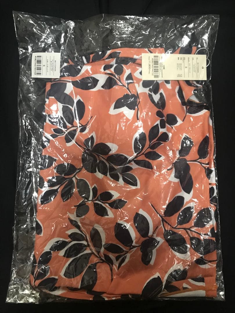 新品未開封【SUKALA】リーフバイカラータンクトップ　スモークオレンジ　S