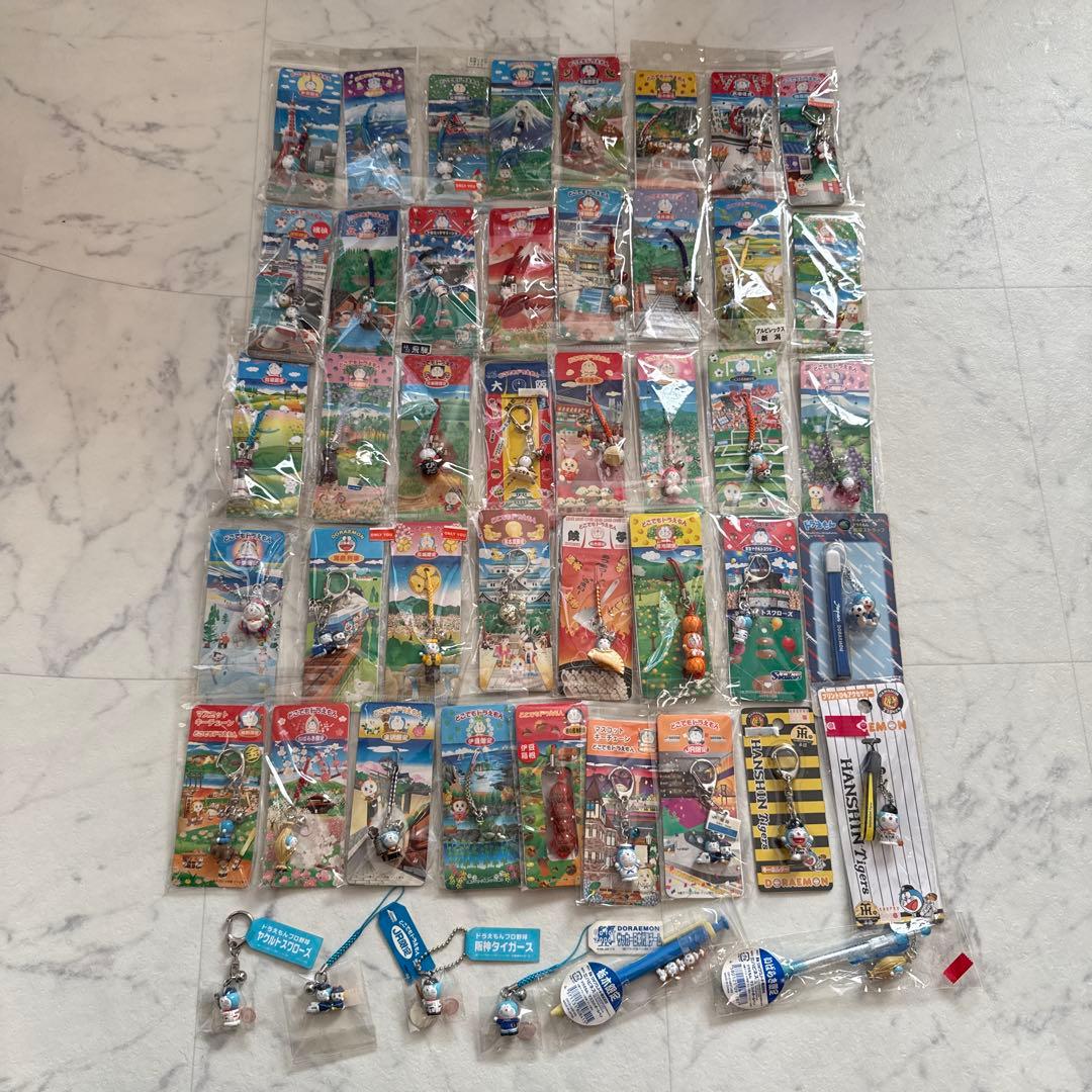 どこでもドラえもん キーホルダー ストラップ ご当地 ボールペン まとめ売り