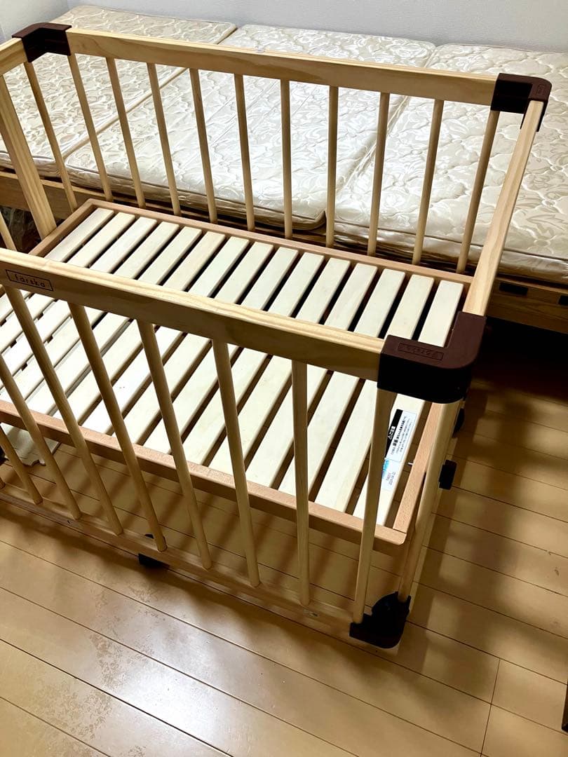 ファルスカ　ベビーベッド　ミニジョイントベッド　ネオ　farska neo
