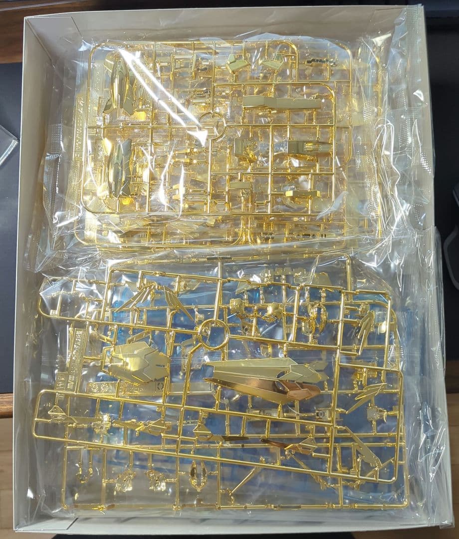 MG ユニコーンガンダム 3号機 フェネクス (ナラティブ Ver.)