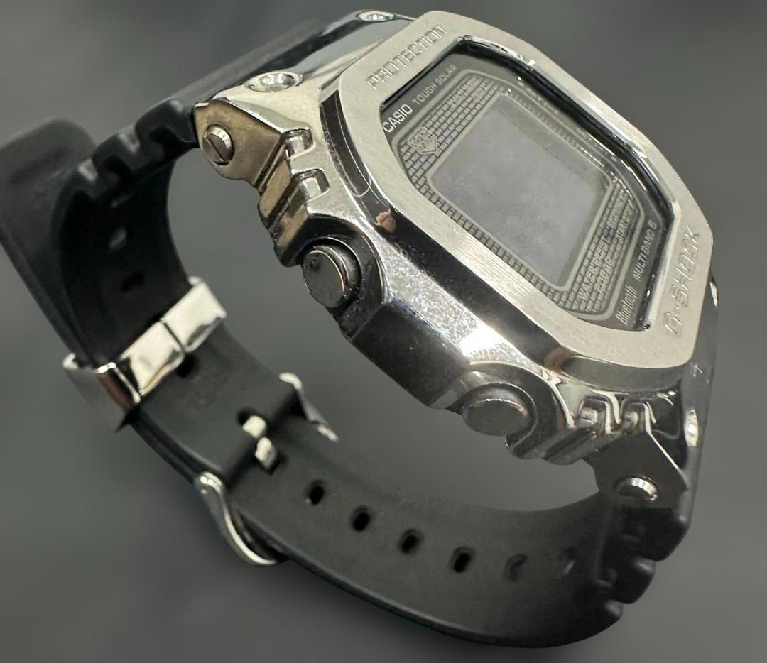 【美品】CASIO G-SHOCK GMW-B5000-1JF フルメタル