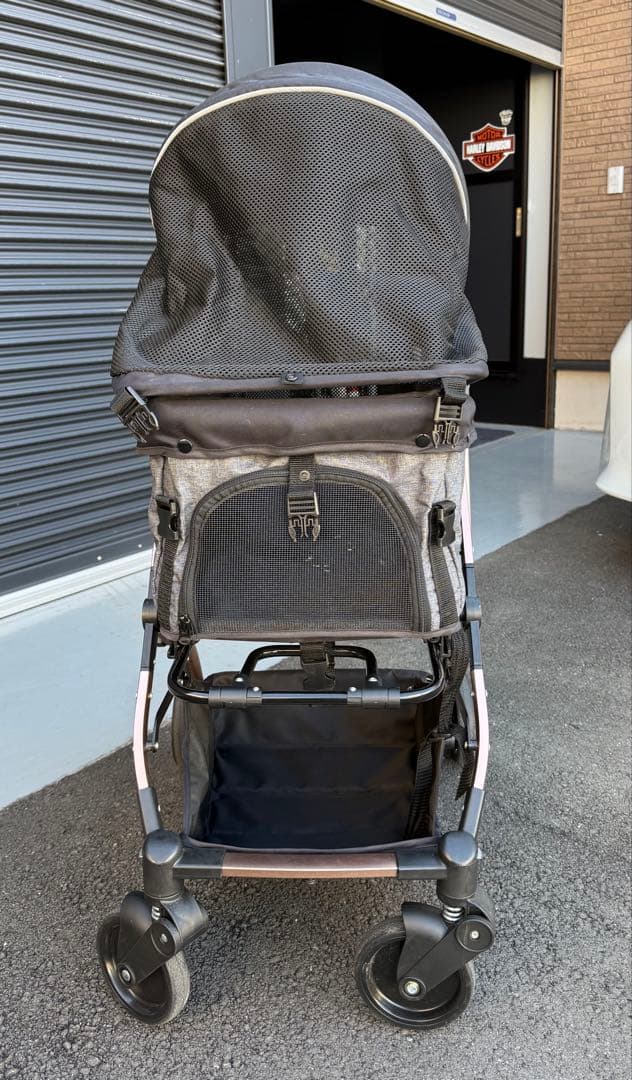 ペットカート 小型犬 中型犬 メッシュカバー付き(カラー：ブラック✖️グレー)