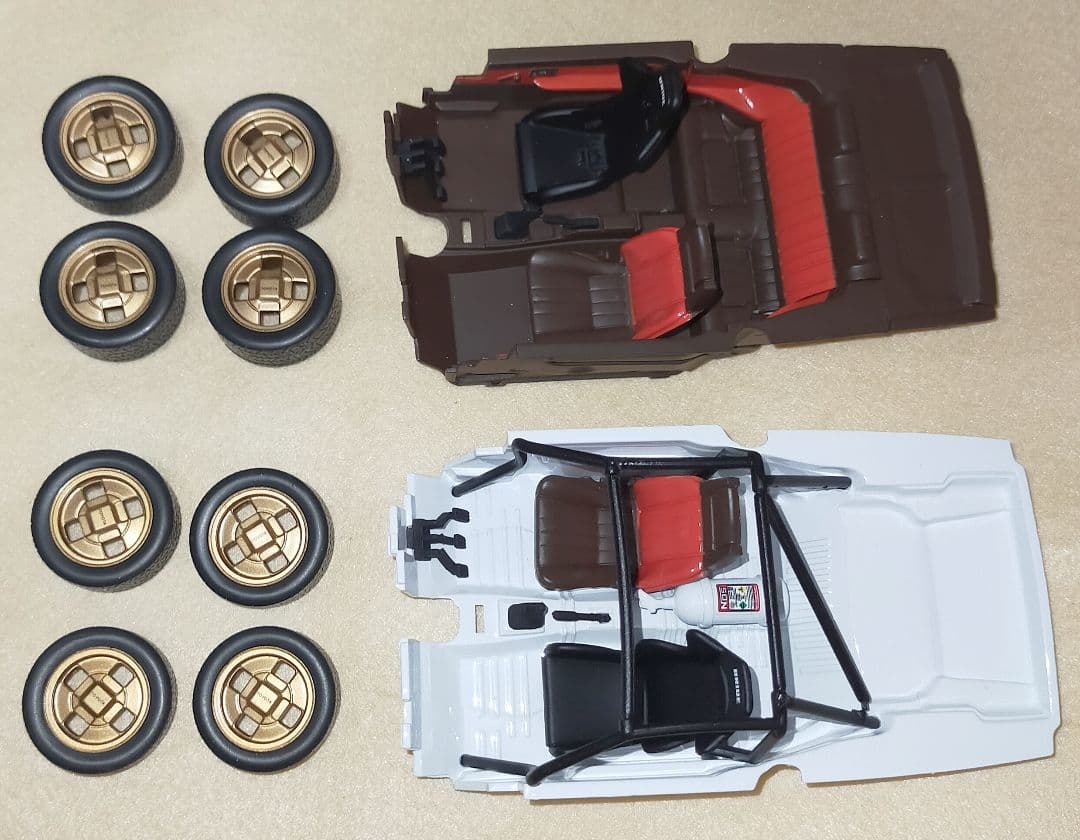 川崎忍 アオシマ DISM 1/24 AE86 レビン 2台セット 現状品