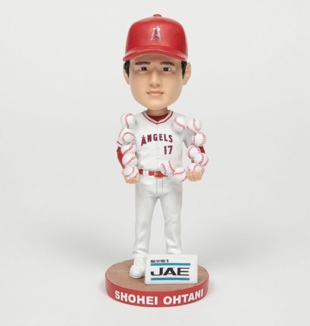 限定　大谷翔平　13奪三振記念 ボブルヘッド