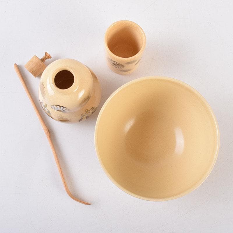 茶道具　面朱利休形茶箱　菊桐文茶碗　巾筒など　八点　一式　仕覆付　M　R9048