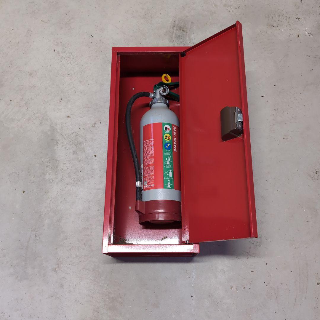 アルミニウム製粉末消化器蓄圧式収納ボックス付
