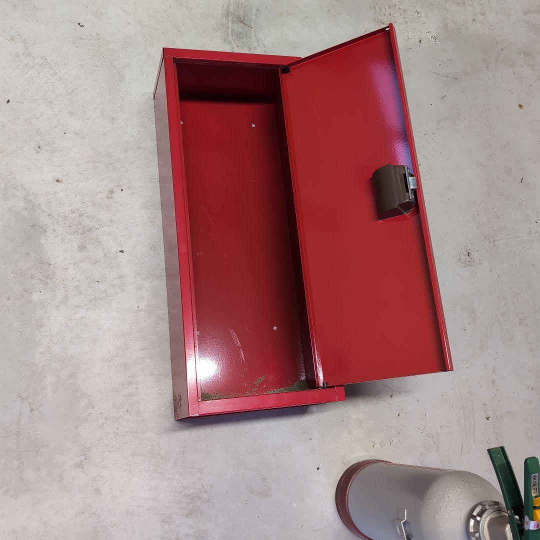 アルミニウム製粉末消化器蓄圧式収納ボックス付