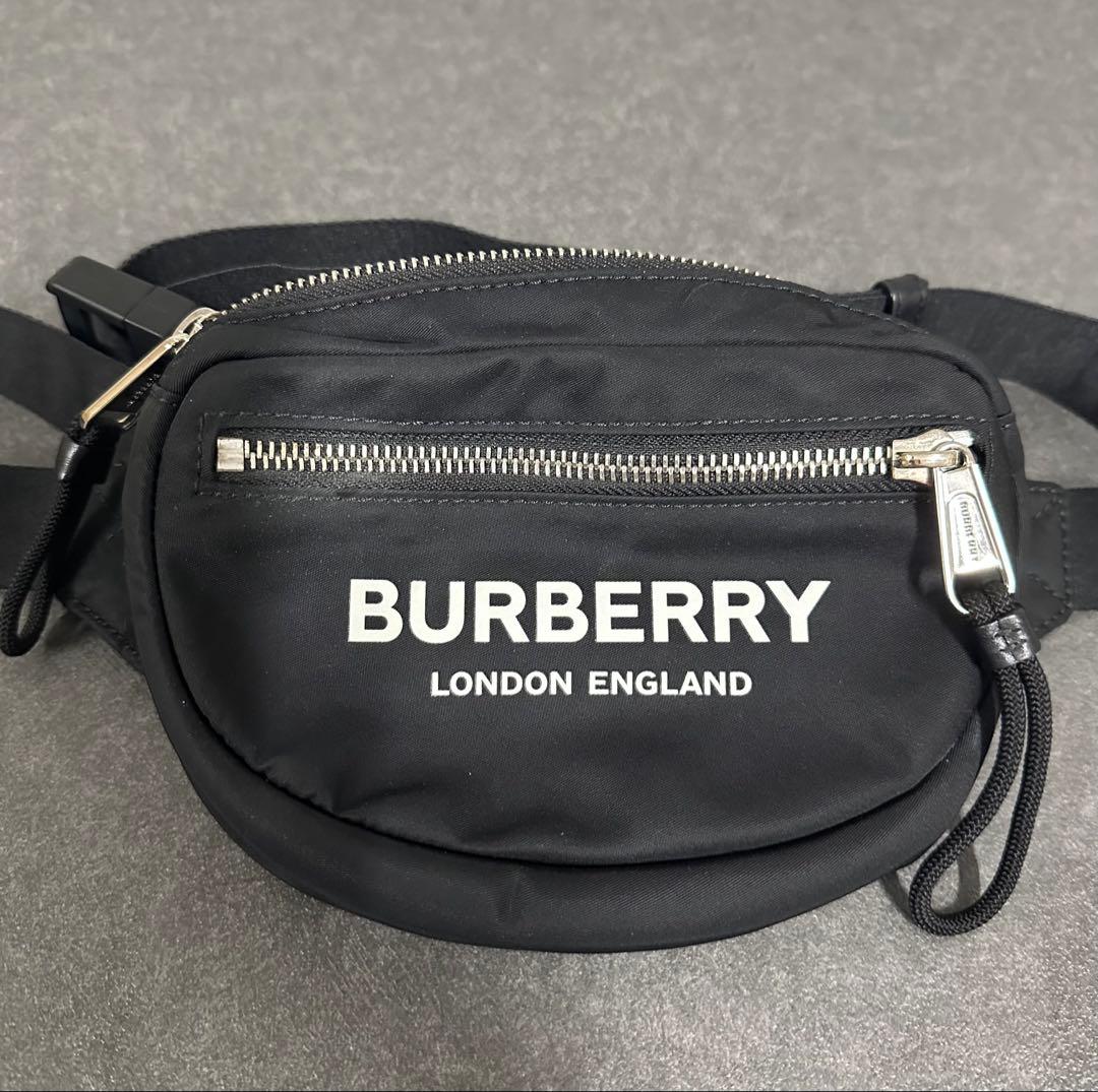 BURBERRY ボディバッグ ブラック