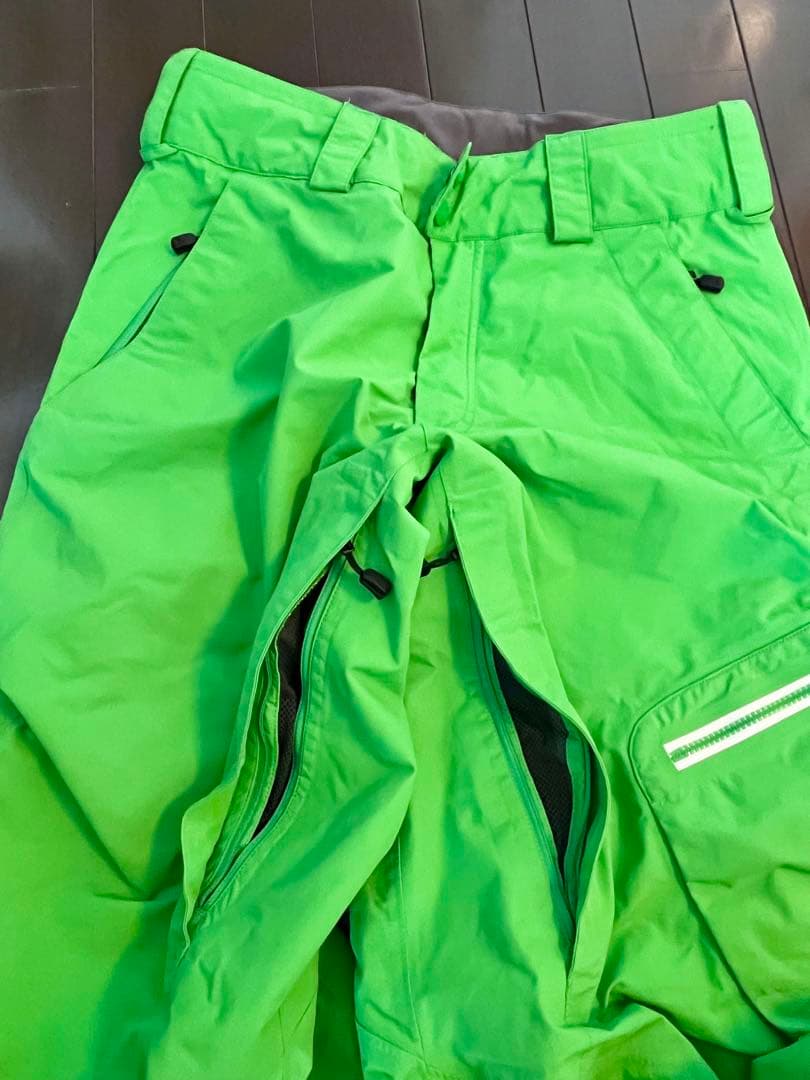 Burton [ak] スノーボードパンツ 緑