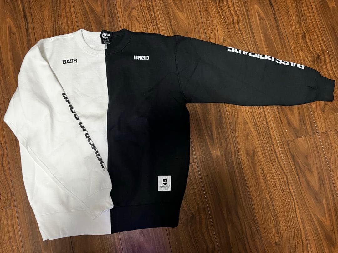 バスブリゲード　トレーナー　XL
