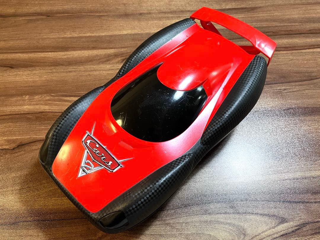 カーズ ミニカー セット 31台。まとめ売り。 レース兼収納ケース付き。