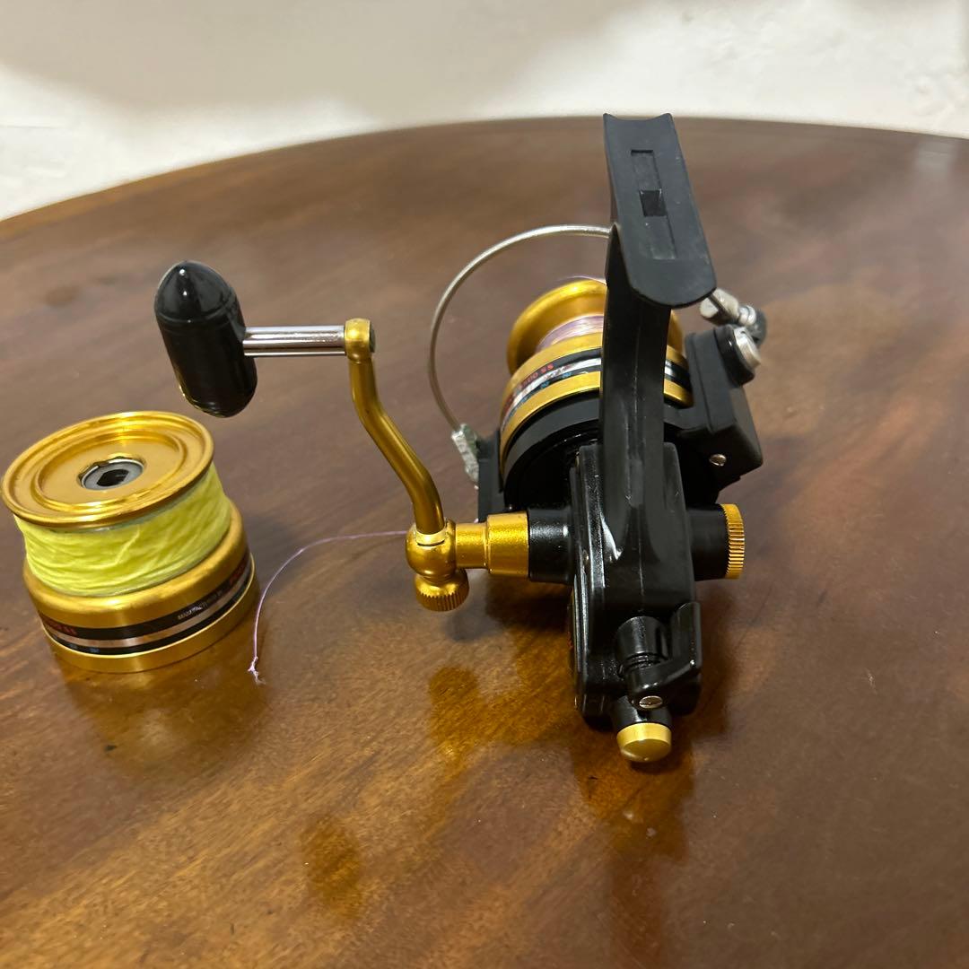 リール PEN 5500 SS