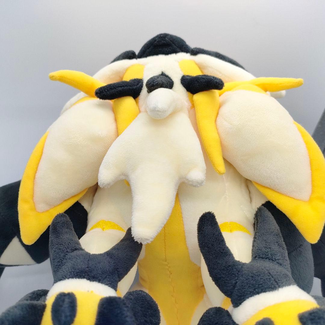 希少　ポケモンセンター　ソルガレオ　ぬいぐるみ　たそがれのたてがみ　ネクロズマ
